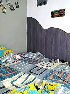 Little Naughty Nicole online show from April 10, 2026, 5:56 am