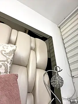 ALISSON FOXXX1 online show from November 10, 2025, 11:59 pm