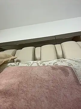 Snapshot of ALISSON_FOXXX1 chatting on February 25, 2026, 10:52 pm ALISSON FOXXX1 online show from February 25, 2026, 10:52 pm