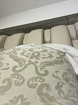 Snapshot of ALISSON_FOXXX1 chatting on February 26, 2026, 10:53 pm ALISSON FOXXX1 online show from February 26, 2026, 10:53 pm