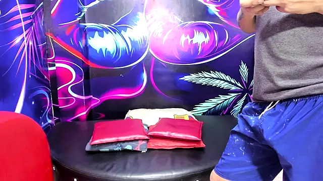 Snapshot of miacam-hot chatting on October 29, 2025, 3:25 pm miacam-hot online show from October 29, 2025, 3:25 pm