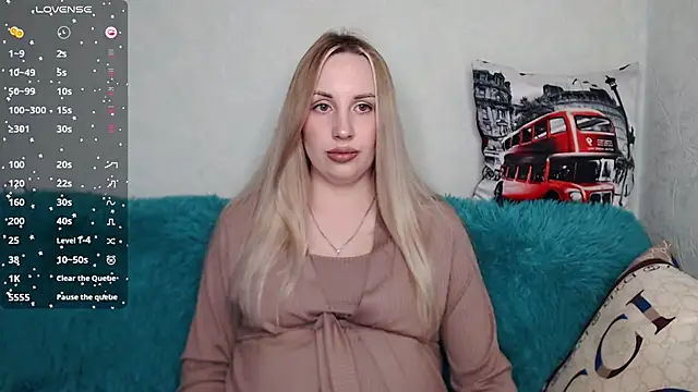 Snapshot of Monika_bae chatting on October 2, 2025, 2:02 pm Monika bae online show from October 2, 2025, 2:02 pm