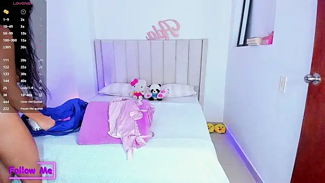 Snapshot of sheirysex_ chatting on January 22, 2025, 3:20 am sheirysex online show from January 22, 2025, 3:20 am