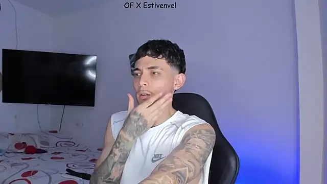 Snapshot of steve_latin chatting on September 26, 2025, 6:23 pm steve latin online show from September 26, 2025, 6:23 pm