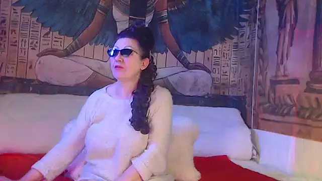 Snapshot of NightOrhideya chatting on March 20, 2026, 5:51 pm NightOrhideya online show from March 20, 2026, 5:51 pm