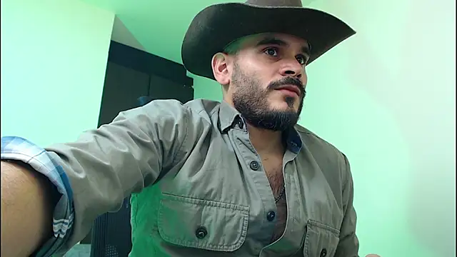 Snapshot of cowboyht chatting on November 24, 2025, 1:38 am cowboyht online show from November 24, 2025, 1:38 am