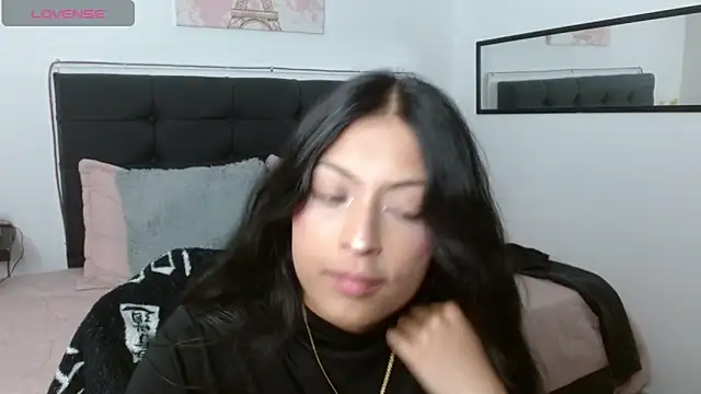 vaness weet online show from April 3, 2026, 8:40 pm