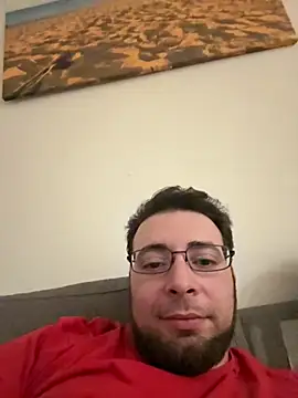 Snapshot of Italo1988 chatting on February 24, 2025, 11:19 pm Italo1988 online show from February 24, 2025, 11:19 pm