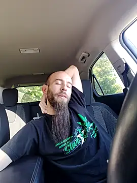 Snapshot of JohnnyFaster chatting on September 14, 2025, 3:22 pm JohnnyFaster online show from September 14, 2025, 3:22 pm