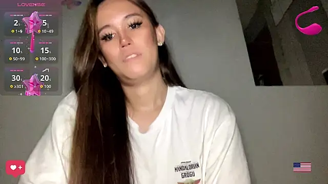 Snapshot of MeganTheRarest chatting on July 10, 2026, 4:53 pm MeganTheRarest online show from July 10, 2026, 4:53 pm