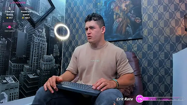 Leonsmoron online show from November 14, 2025, 11:24 pm