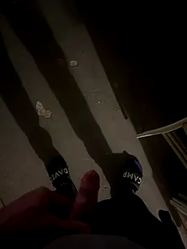 oroszlanw online show from October 12, 2025, 3:33 pm