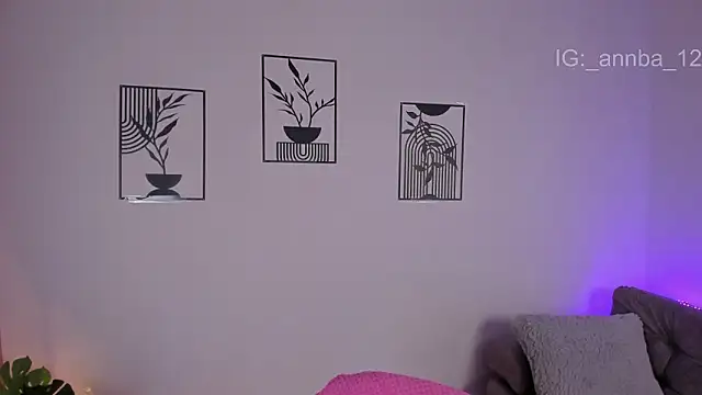 annie barozzi online show from March 5, 2026, 1:40 pm