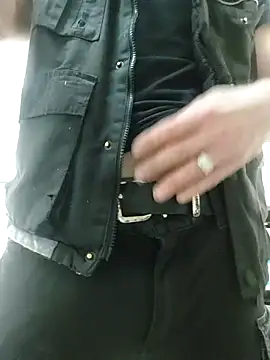 Snapshot of Xcoquinx chatting on March 10, 2025, 12:15 pm Xcoquinx online show from March 10, 2025, 12:15 pm