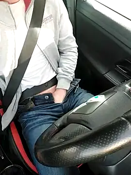 Snapshot of Xcoquinx chatting on March 22, 2025, 7:47 am Xcoquinx online show from March 22, 2025, 7:47 am