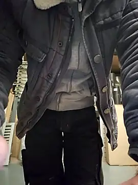 Snapshot of Xcoquinx chatting on November 20, 2025, 9:31 am Xcoquinx online show from November 20, 2025, 9:31 am