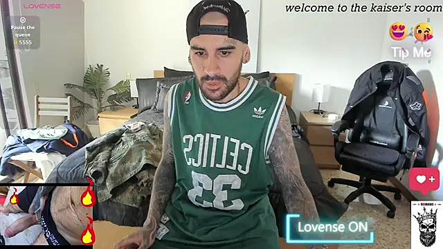 Snapshot of kaiser679_ chatting on September 10, 2025, 4:40 pm kaiser679 online show from September 10, 2025, 4:40 pm