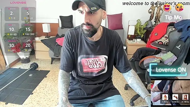 kaiser679  online show from April 9, 2026, 2:33 pm