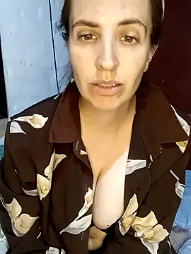 Snapshot of vegaana chatting on April 5, 2026, 10:29 pm vegaana online show from April 5, 2026, 10:29 pm