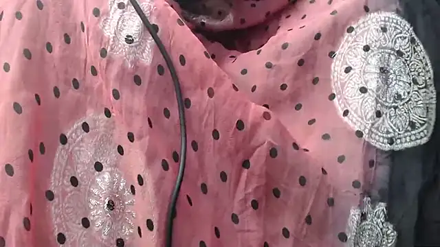 Snapshot of amrozia chatting on January 30, 2025, 10:19 pm amrozia online show from January 30, 2025, 10:19 pm