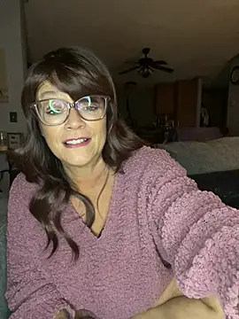 Snapshot of cowgirlc chatting on February 26, 2025, 3:32 am cowgirlc online show from February 26, 2025, 3:32 am