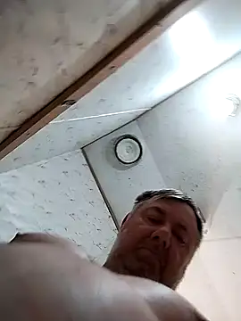 lawndad79 online show from December 1, 2024, 7:58 pm