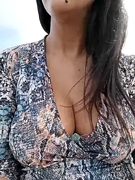 Cataleya80 online show from November 14, 2025, 11:31 am