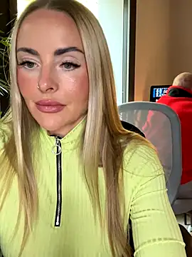 EmaSalis online show from October 16, 2025, 9:32 am