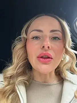 EmaSalis online show from March 5, 2026, 7:48 am