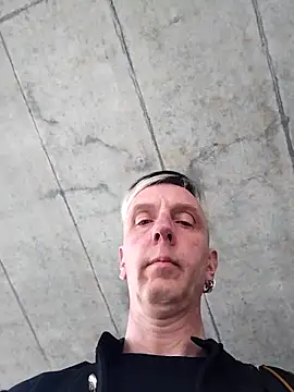 seelengleich online show from March 13, 2026, 3:29 pm