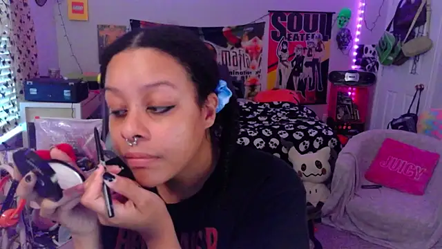 Snapshot of N1NT3NDH03 chatting on October 6, 2025, 1:08 pm N1NT3NDH03 online show from October 6, 2025, 1:08 pm