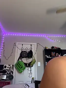 Snapshot of N1NT3NDH03 chatting on January 19, 2026, 3:16 pm N1NT3NDH03 online show from January 19, 2026, 3:16 pm