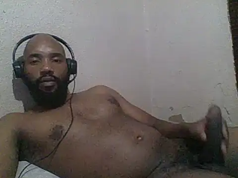 Snapshot of KAYBEEDEFREAK chatting on January 10, 2025, 9:42 pm KAYBEEDEFREAK online show from January 10, 2025, 9:42 pm