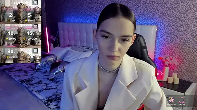 Snapshot of SophieCatty chatting on March 16, 2025, 7:15 am SophieCatty online show from March 16, 2025, 7:15 am