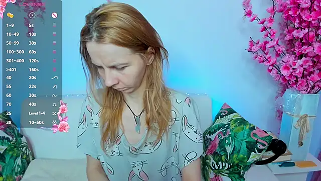 Snapshot of Bell_a_mi_ chatting on May 31, 2026, 11:17 am Bell a mi online show from May 31, 2026, 11:17 am