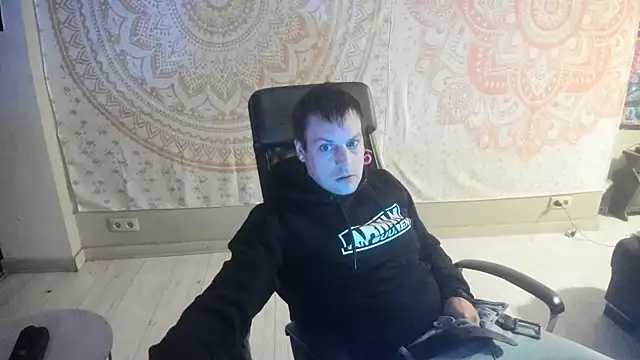 slankecrosdresser online show from September 27, 2025, 12:04 am