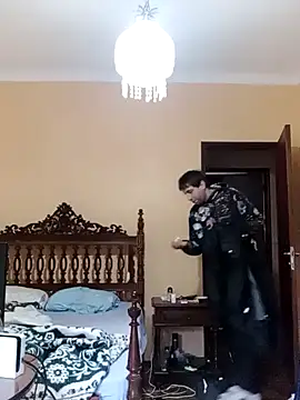 Snapshot of White_rabbit_ chatting on December 5, 2024, 9:28 am White rabbit online show from December 5, 2024, 9:28 am