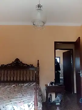 Snapshot of White_rabbit_ chatting on December 8, 2024, 10:08 am White rabbit online show from December 8, 2024, 10:08 am