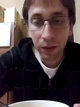 Snapshot of White_rabbit_ chatting on January 12, 2025, 9:19 pm White rabbit online show from January 12, 2025, 9:19 pm