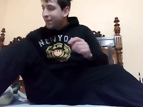 Snapshot of White_rabbit_ chatting on February 9, 2025, 3:23 pm White rabbit online show from February 9, 2025, 3:23 pm