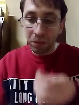 Snapshot of White_rabbit_ chatting on February 20, 2025, 12:30 am White rabbit online show from February 20, 2025, 12:30 am