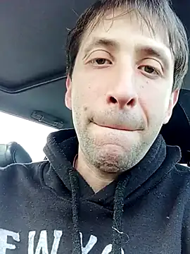 Snapshot of White_rabbit_ chatting on March 9, 2025, 9:46 pm White rabbit online show from March 9, 2025, 9:46 pm