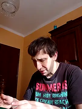 White rabbit  online show from February 27, 2026, 3:34 pm