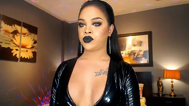 MarryQueen22 online show from April 8, 2026, 1:05 am