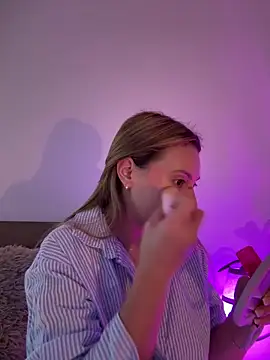 Eva Ryen online show from February 12, 2026, 4:02 pm