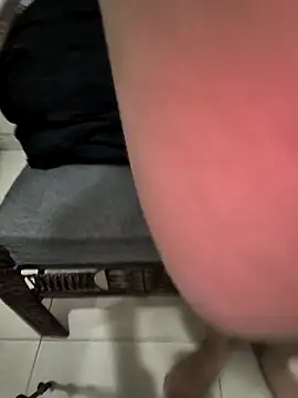 VIC22SECRET online show from October 29, 2025, 1:08 am