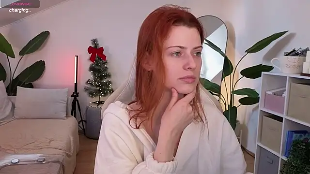 doll lesli online show from January 8, 2026, 10:17 am