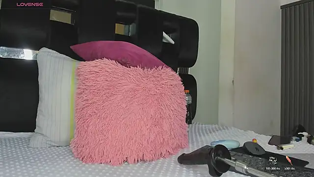 levana1 online show from January 15, 2026, 3:22 am