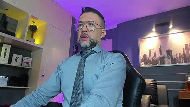 Snapshot of MrFrank_tattoo chatting on February 20, 2026, 11:22 am MrFrank tattoo online show from February 20, 2026, 11:22 am