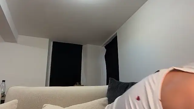 onefire56 online show from October 19, 2025, 4:07 pm